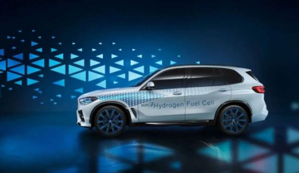 BMW підтвердила появу водневого X5